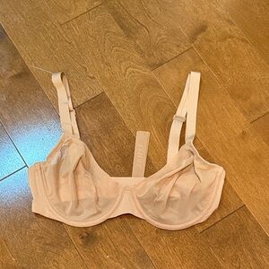 Skims no show molded unlined Women's Nude Demi Bra in Clay